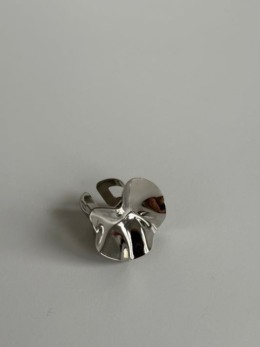 #108_matusenko_dress_accessory