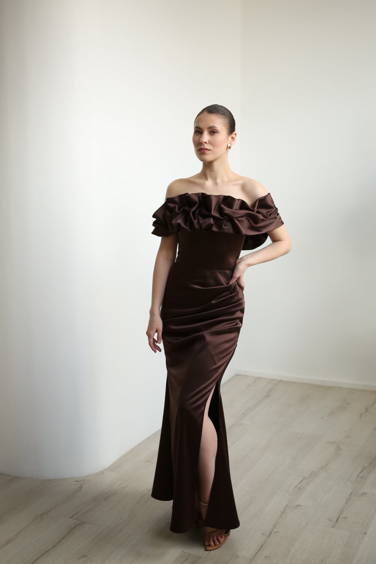 #529_matusenko_dress_red_wm